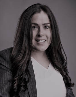 Attorney Head shot | Law Office of Lauren Conard Young, LLC.